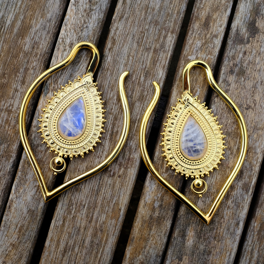 Dewi Ear Weight Moonstone Wholesale